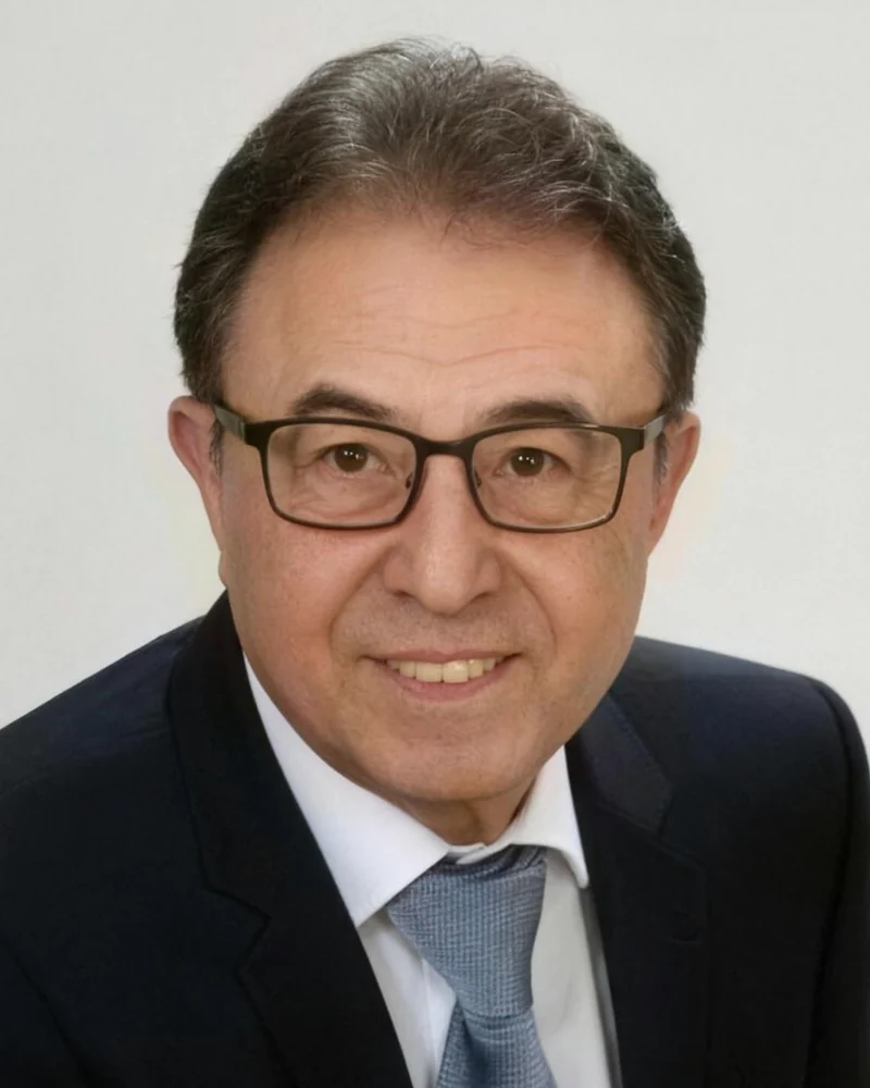 Manfred Hornung, Geschäftsführender Gesellschafter